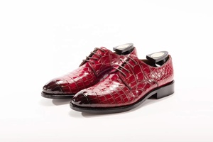 Goodyear welt Custom Design scarpe da uomo abbina <span class=keywords><strong>giacca</strong></span> di <span class=keywords><strong>pelle</strong></span> di coccodrillo e portafoglio <span class=keywords><strong>pelle</strong></span> di alligatore ufficio scarpe da sera per uomo - Product Image 4