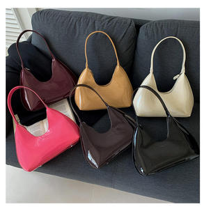 Bolso de Hombro de Cuero Patentado con Correa Única y Cierre de Cremallera, en Rosa, Borgoña, Marrón, Beige y Negro, para Uso Diario de Mujer, para Todas las Estaciones - Product Image 5
