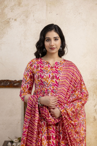 Kurta en coton cambre pour femme, col rond, fente en V, douce, respirante, tenue décontractée ethnique, élégante pour le quotidien, mode féminine - Product Image 6