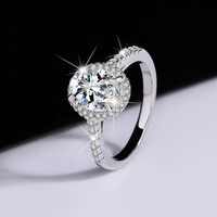 Cincin Batu Mosan 2 Karat Mewah Berlian Penuh Oval Empat Cakar Perak Sterling 925 Perhiasan Halus Cincin Pernikahan Moissanite untuk Wanita