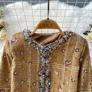 Luxuriöses Damen 2-Teiliges Set Perlenbesetzte Kunstpelz-Ärmel Jacke Pailletten-Rock Set Elegantes Blendendes Jugendliches Party-Outfit - Product Image 3