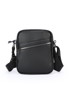 Sac à bandoulière personnalisé de luxe en cuir PU imperméable et léger, motif filigrané, couleur et logo personnalisés, design unisexe - Product Image 3