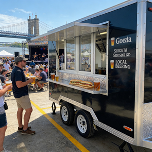 Camión de Comida Portátil de Acero Inoxidable con Cocina Completa, Remolque Moderno para Venta de Kebab - Product Image 2