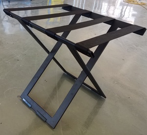 Portaequipajes de acero con revestimiento de polvo negro clásico, soporte de equipaje plegable para Hotel y dormitorio, Material metálico - Product Image 3