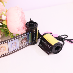 Porte-clés personnalisé en forme de bobine de <span class=keywords><strong>film</strong></span> de dessin animé mignon, imprimé avec technologie UV, porte-clés personnalisé - Product Image 4