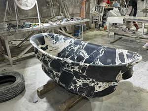 Baignoire ronde en marbre noir Calacatta Violet, polie, en pierre naturelle, baignoire en marbre - Product Image 2