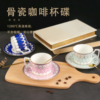 Vente en gros de 250ml tasses à expresso en céramique de luxe léger design vintage tasse à thé soucoupe avec cuillère pour restaurant verres et cadeaux