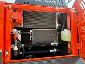 รถขุดตีนตะขาบ Doosan DX300LC 9C มือสองจากเกาหลี พร้อมใช้งาน ชั่วโมงการทำงานต่ำ เครื่องจักรก่อสร้าง - Product Image 5
