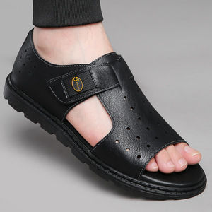 Sandales plates pour hommes en cuir véritable à motif uni, bout ouvert, semelle en caoutchouc respirante, chaussures décontractées d'été avec sangle Velcro - Product Image 4