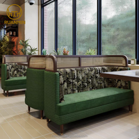 Mobilier de Restaurant Commercial sur Mesure Style Thaïlandais : Banquettes, Canapés et Chaises en Cuir Vert, Velours et Rotin, Bois Massif