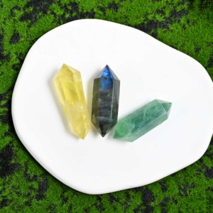Venta al por mayor de torres de cristal natural, mezcla de piedras, cristales de doble punta, obeliscos, cuarzo, gemas sueltas para manualidades y decoración del hogar - Product Image 3