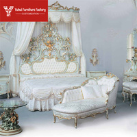 Lit double de style européen luxueux de 1,8 m, en tissu princesse, sculpté en bois massif, pour mariage ou chambre principale, pour appartements
