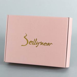 Cajas de Regalo Plegables de Lujo con Laminado Mate Corrugado y Forro de Esponja para Ropa Interior, Calcetines, Camisetas y Prendas Personalizadas - Product Image 3