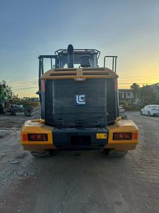 CLG856H LIUGONG CHARGEUR SUR ROUES D'OCCASION 5TON avec CUMMINS ENGINE et ZF TRANSMISSION GEARBOX en VENTE - Product Image 4