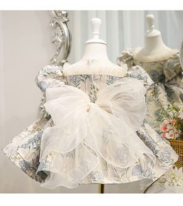 Vestido Retro Español para Niñas, Nuevo Vestido de Princesa con Mangas Abullonadas y Jacquard para Bebés, Vestido de Tutú con Lazo para el Primer Cumpleaños - Product Image 4