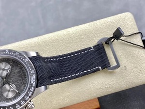 Sáng Cơ Khí Đồng Hồ Chống Thấm Nước 40Mm Chất Lượng Hàng Đầu Diw Nhà Máy ETA 4130 Phong Trào Carbon Mới Đồng Hồ - Product Image 6