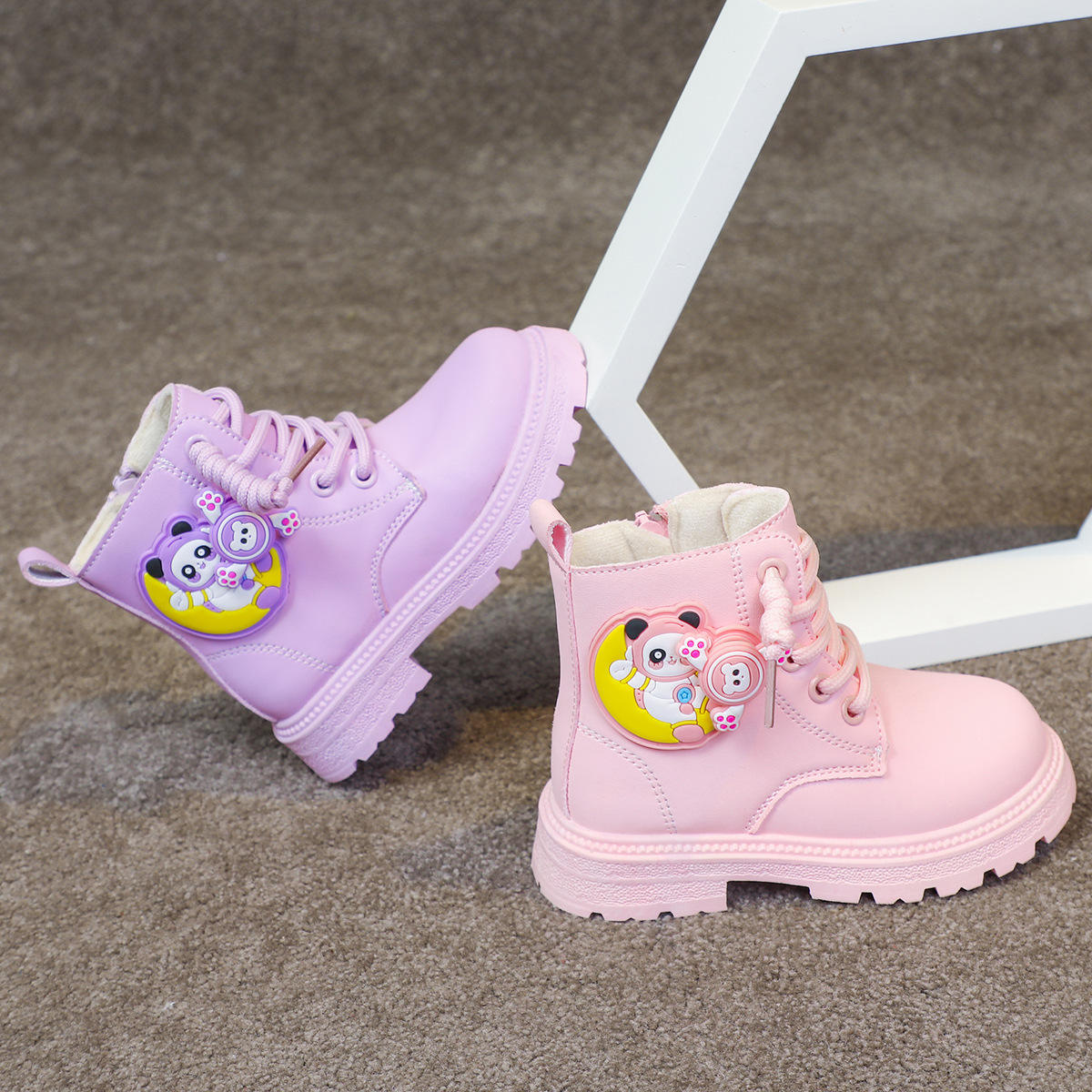 ผ้าฝ้ายสีชมพู