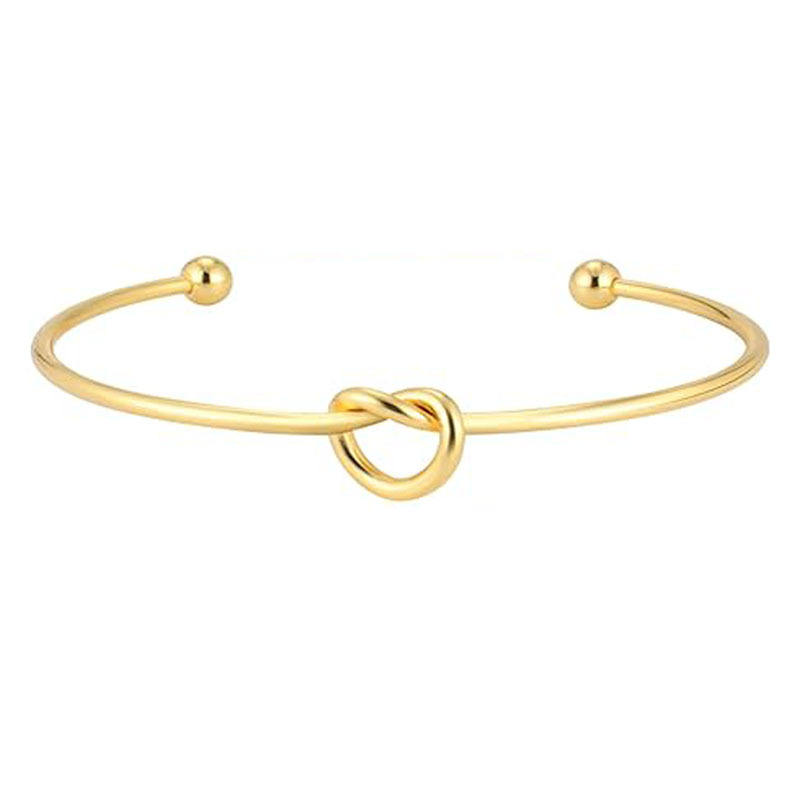 Gold knotted bracelet