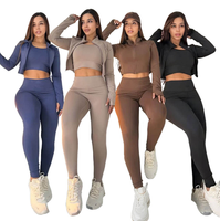 Ensemble de yoga européen décontracté pour femme, à manches longues, respirant, en Spandex/Nylon brodé, pour le commerce transfrontalier