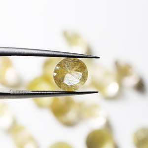 En gros 7mm Naturel Rutile Titane Quartz Cabochon Rond Cristal <span class=keywords><strong>Clair</strong></span> Abondant Rutile <span class=keywords><strong>Doré</strong></span> Pierres Précieuses En Vrac pour Incrustation - Product Image 5