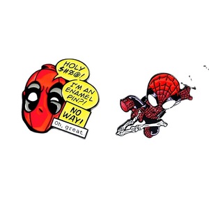 Dessin animé Spider-Man célèbre détective camion émail doux broche créative en alliage de Zinc broche Denim sac accessoires Souvenirs en gros - Product Image 5