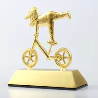 Özel polyresin okul takımı yarış yarış küçük çocuk kupa bardak spor reçine altın kaplama dağ bisikleti kupa çocuklar için