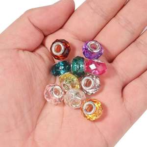 <span class=keywords><strong>Perles</strong></span> d'espacement en verre acrylique de 14 mm, surface coupée, <span class=keywords><strong>transparentes</strong></span>, grandes <span class=keywords><strong>perles</strong></span> européennes à trous larges pour la fabrication de bijoux, macramé, <span class=keywords><strong>tresses</strong></span> de cheveux - Product Image 6