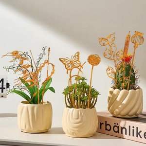 Décorations de jardin rustiques modernes en métal, motifs artistiques, piquets de Noël, fleurs artificielles, plantes décoratives pour l'extérieur - Product Image 2