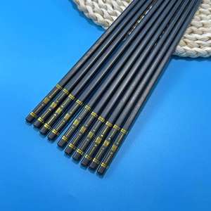 Palillos de aleación Jinfu al por mayor, juego de 5 pares, aptos para uso doméstico, en restaurantes y hoteles; resistentes a altas temperaturas. - Product Image 1