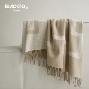 High-End 100% Lamb Wool Knit High Quality Winter Blanket Modern Luxury Tassels Fringe Throw Blanket Living Room Sofa Couch Bed