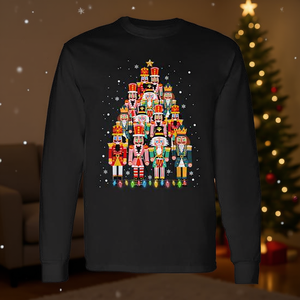 T-shirt à manches longues motif Casse-Noisette et Sapin de Noël, design de fêtes 2025 - Product Image 3