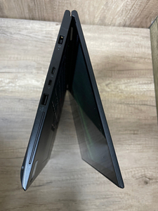 Laptop Aziendale <span class=keywords><strong>Lenovo</strong></span> <span class=keywords><strong>Yoga</strong></span> 260/370/380 Usato, Core I5/i7 Quad Core, SSD, Schermo 13.3\", Windows 10, Tastiera Inglese - Product Image 4