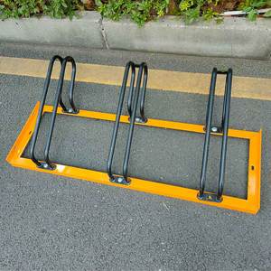 Garage de rangement extérieur Stationnement de vélos Support de station de vélo intérieur pouvant contenir 3 vélos Présentoir de magasin pour événements Stand Outils de <span class=keywords><strong>poste</strong></span> de vélo - Product Image 5