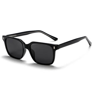 Lunettes de soleil Grey Jack, monture noire TR90, verres TAC, protection UV400, style carré unisexe KG2507 - Product Image 2