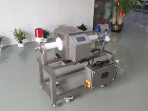 철 인라인 튜브 액체 우유 소스 와인 음료 마시는 자동 분말 파이프 금속 탐지기 - Product Image 3