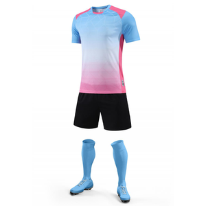 Maglia da calcio retrò internazionale personalizzata 2025 professionale con Logo personalizzato della fabbrica all'ingrosso maglia da calcio con Design a sublimazione - Product Image 4