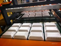 Nouvelle ligne de production de vaisselle jetable en mousse PS SHUANGJI, contrôlée par PLC, 168 kW, 380 V, avec moteur et pompe, écologique, haute sécurité