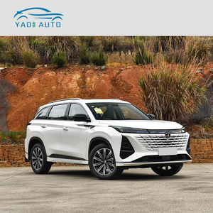 Changan CS75 PLUS 2025 <span class=keywords><strong>3ème</strong></span> Génération Édition Champion 1.5T Hybride Automatique avec Barres de Toit Métalliques Euro VI Nouveau SUV 5 Portes 5 Places Traction Avant - Product Image 3
