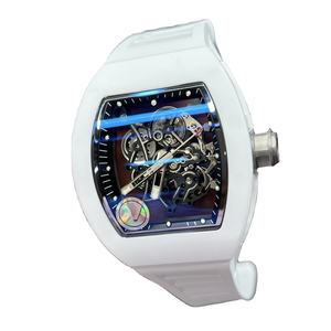 Montre mécanique automatique de luxe haut de gamme, boîtier en fibre de carbone résistant aux rayures, montre pour homme, bracelet en caoutchouc léger - Product Image 4