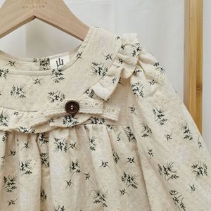 Otoño nuevo vestido de niña Mori Floral encaje Ins versión coreana dulce burbuja manga ganchillo ODM suministro para niños para primavera - Product Image 2