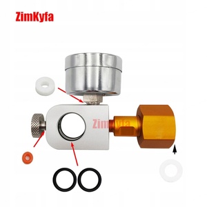 Adaptateur de bouteille de CO2 pour station de remplissage de gazéificateur, pour remplissage et remplacement de réservoirs de CO2 - Product Image 1