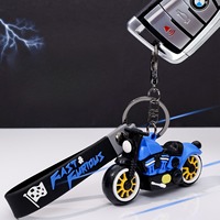 Gantungan Kunci Motor Kreatif Kecil Keren, Gantungan Kunci Motor Boneka Kartun 3D untuk Pasangan, Liontin Tas Ransel