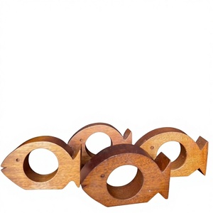 Anneaux de serviette de table en bois de designer, faits à la main, classiques, écologiques, durables, accessoires décoratifs pour table à manger Tradebyd - Product Image 1