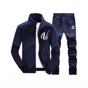 Мужской спортивный костюм с воротником-стойкой - Product Image 3