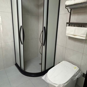 Instalación rápida, cápsula directa de fábrica, diseño creativo, atracción turística, contenedor de Hotel Prafab, pequeña <span class=keywords><strong>villa</strong></span> prefabricada - Product Image 4