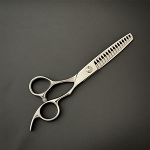 Ciseaux à effiler les cheveux YL de 6 pouces, en acier inoxydable 440C, pour droitiers, usage en salon de beauté, lame à 16 dents, style standard - Product Image 5