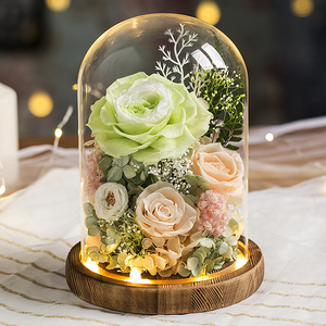 Caja de Regalo con Flores Decorativas Eternas, Rosas Preservadas en Cúpula de Cristal - Product Image 3