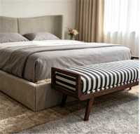 Ensemble de meubles de chambre à coucher de luxe de conception italienne, lit de chambre à coucher moderne en cuir capitonné avec tête de lit étendue