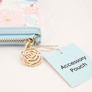 Juego de 2 Bolsas de Maquillaje de Piel Sintética con Cierre, Diseño Original, Etiqueta Privada para Mujer, Color Azul Floral, de Lujo - Product Image 5