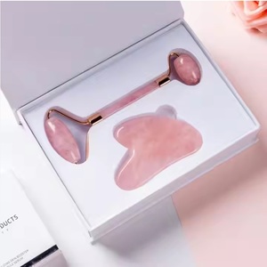 Ensemble de rouleaux de jade en quartz rose naturel et de masseur facial Gua Sha avec outil de pierre Visibilité améliorée du moteur de recherche - Product Image 2